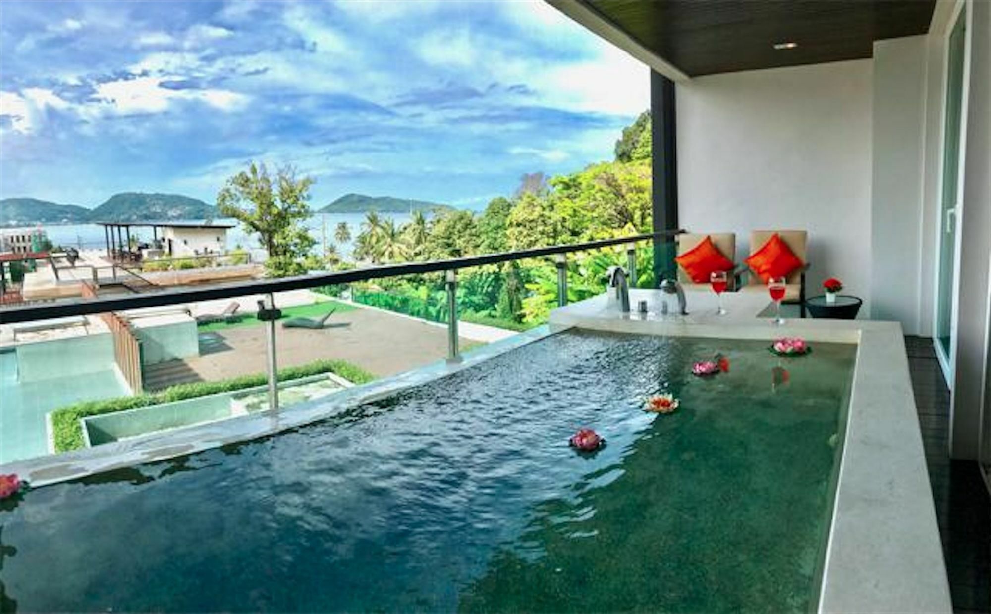 The Privilege Residence : 1 Bedroom Apartment In Patong 外观 照片